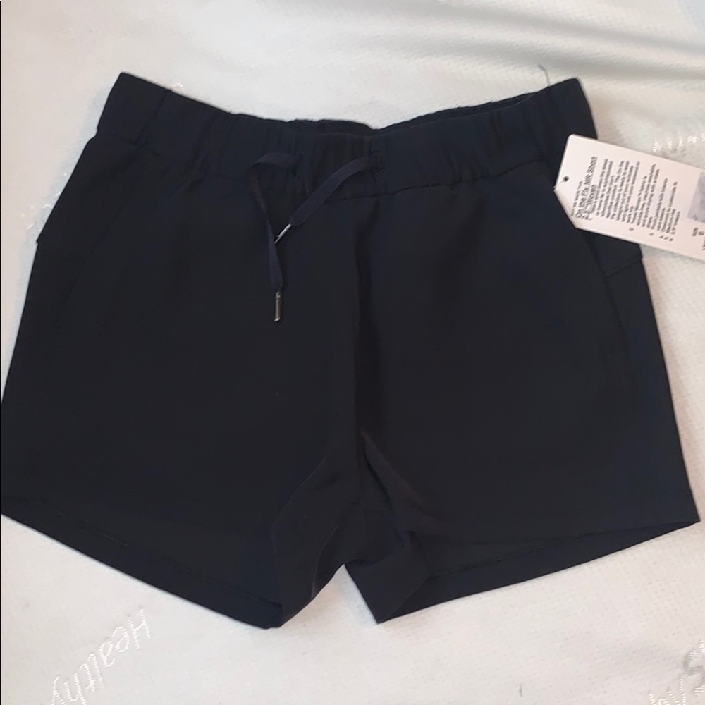 lululemon On the fly shorts